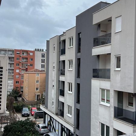 Apartments Holiday Budva Eksteriør billede