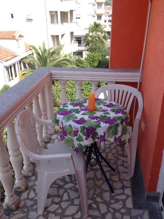 Apartments Holiday Budva Værelse billede