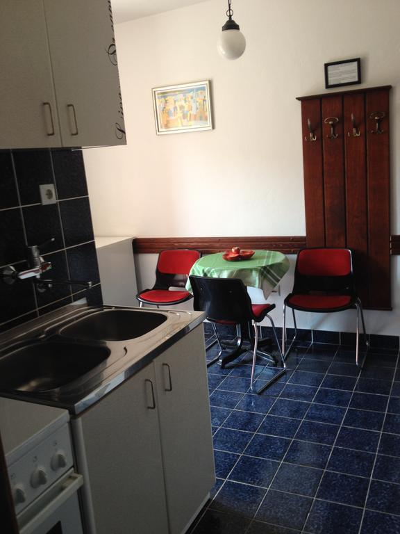 Apartments Holiday Budva Værelse billede