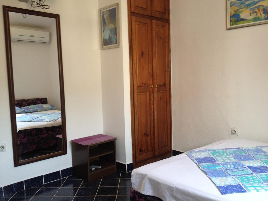 Apartments Holiday Budva Værelse billede