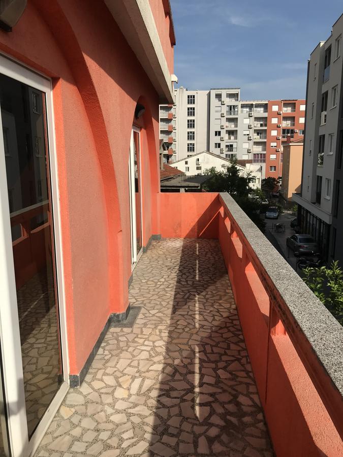 Apartments Holiday Budva Eksteriør billede