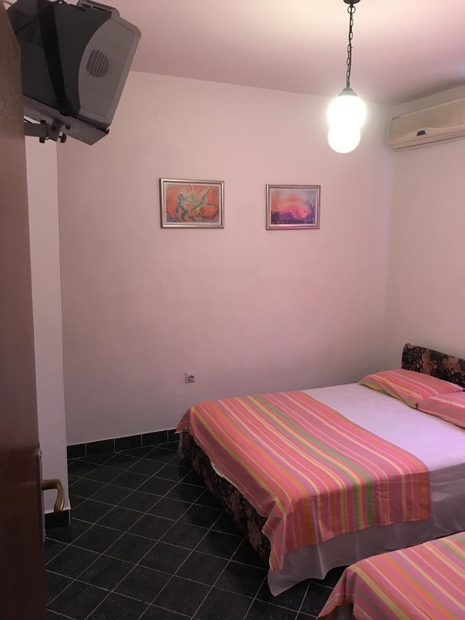 Apartments Holiday Budva Eksteriør billede